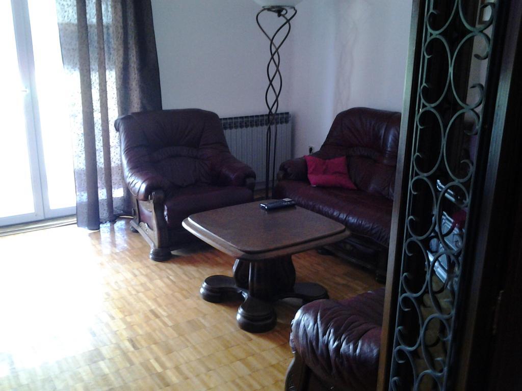 Apartments Jurasic Ogulin Exterior photo